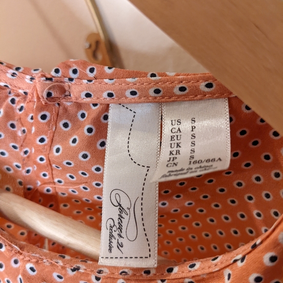 PeterPan Collar Orange w/white dots Bow Blouse - Picture 3 of 5